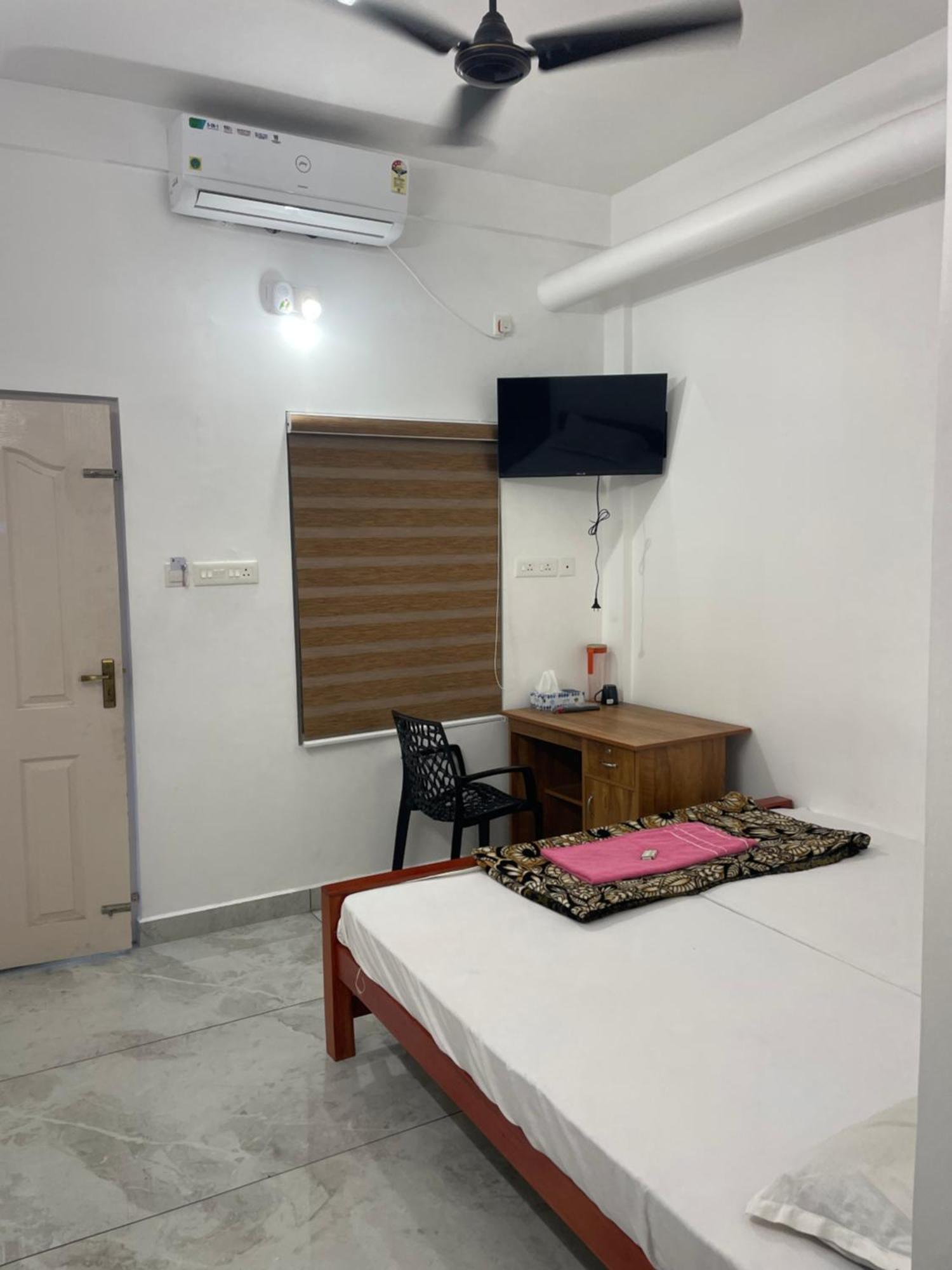 New Star Homes Kotamangalam Exteriör bild